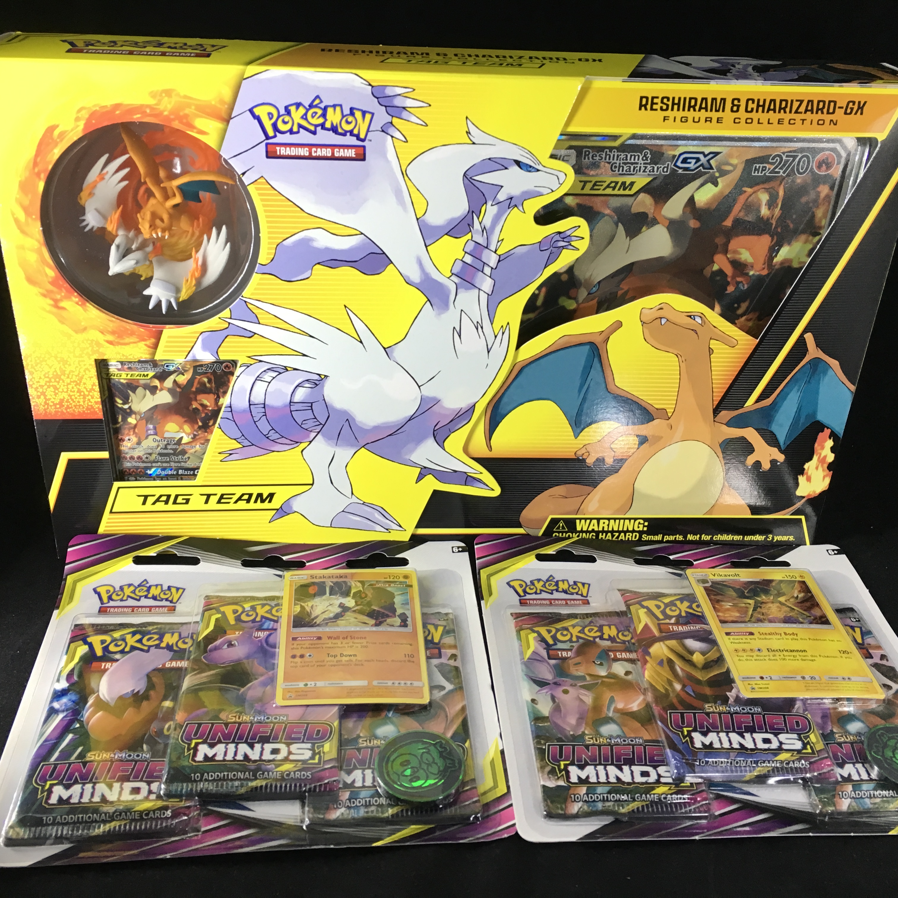 Reshiram /& Charizard GX Figure Collection code card 1x Pokemon TCG